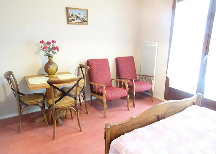 Résidence Le Saint Charles B - Idéalement Situé, à 50m De La Cure Thermale ! Mae-7874 Appartement *